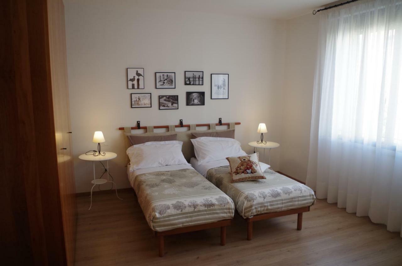Camera Matrimoniale/Doppia con Letti Singoli con Bagno Privato