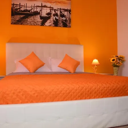 Venice Day Apartment-2