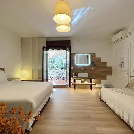 Thalia Room Venezia Mestre-3