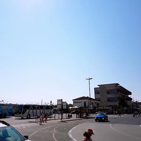 Bb Stay Station-2